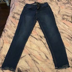Fashion Nova Cropped Jeans